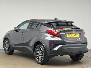 Used Toyota C-HR 2017 for sale - 79505895: Photo