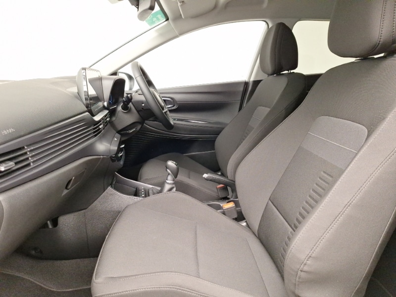 Used Hyundai BAYON 2025 for sale - 76301941: Photo 5