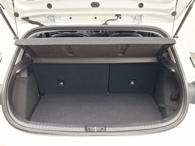 Used Hyundai i20 2017 for sale - 77126540: Photo 8