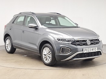 Used Volkswagen T-Roc 2023 for sale - 78441641: Photo