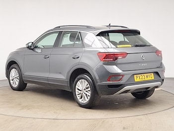 Used Volkswagen T-Roc 2023 for sale - 78441641: Photo