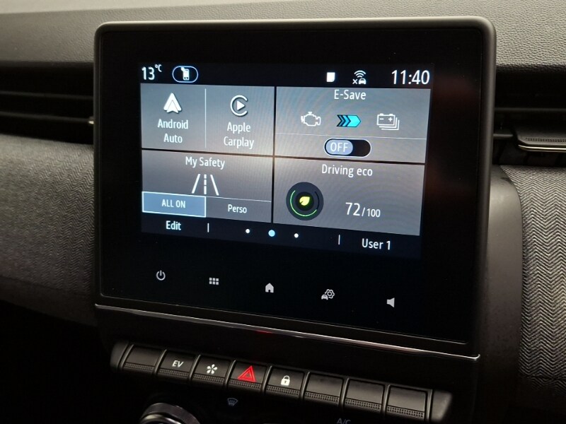 Used Renault Clio 2024 for sale - 77209320: Photo 16