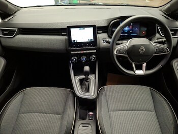 Used Renault Clio 2024 for sale - 77209320: Photo