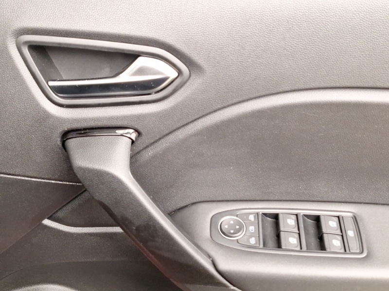 Used Renault Captur 2021 for sale - 76771466: Photo 14