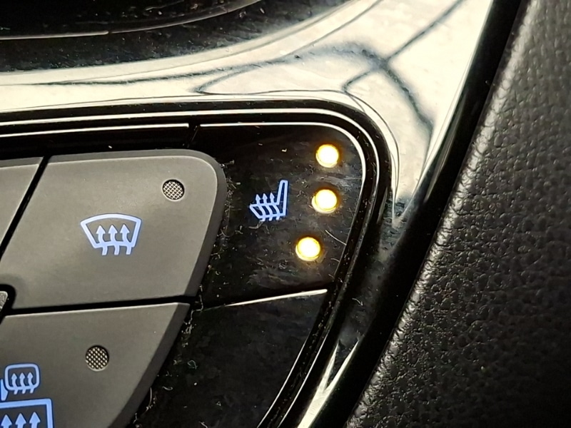 Used Toyota C-HR 2017 for sale - 77751433: Photo 18