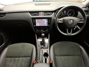 Used Skoda Octavia 2020 for sale - 77656820: Photo