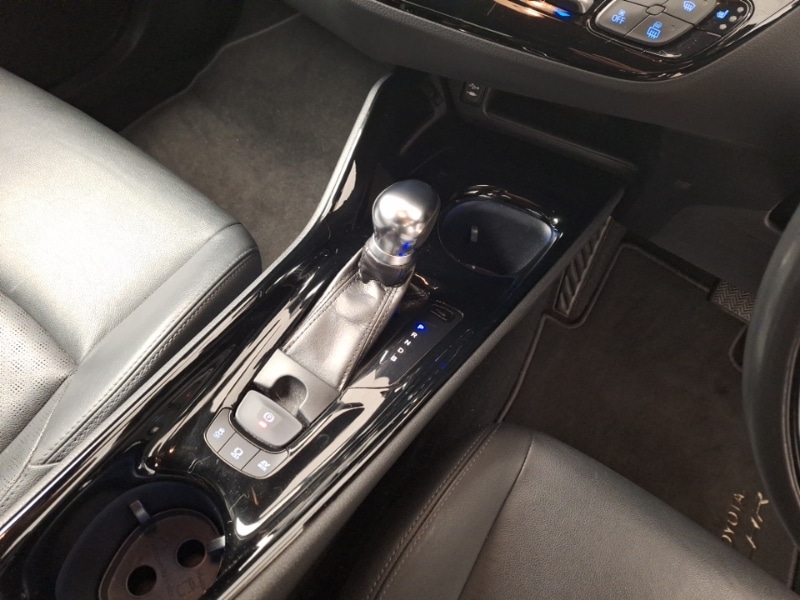 Used Toyota C-HR 2018 for sale - 76121071: Photo 11