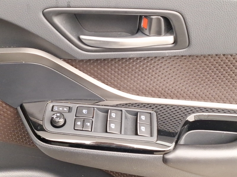 Used Toyota C-HR 2018 for sale - 76121071: Photo 14