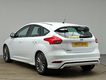 Used Ford Focus 2017 for sale - 78537811: Photo