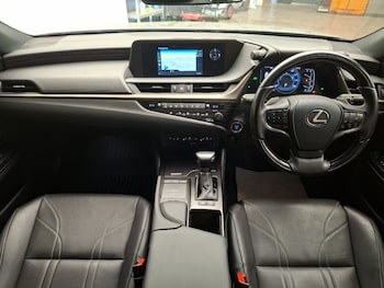 Used Lexus ES 2020 for sale - 77576854: Photo