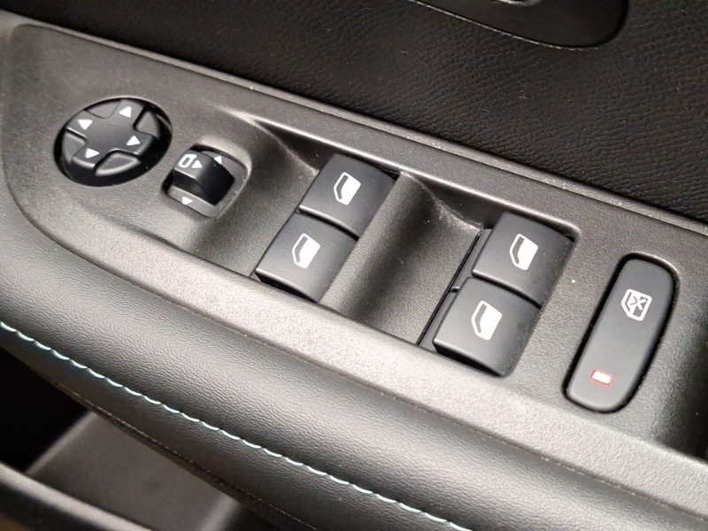 Used Peugeot 208 2021 for sale - 77338484: Photo 12