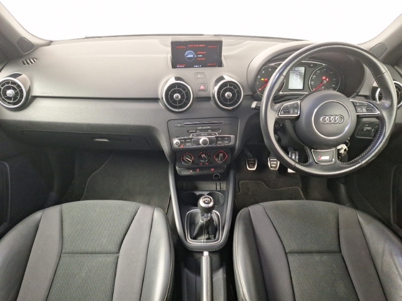 Used Audi A1 2017 for sale - 76052857: Photo 2
