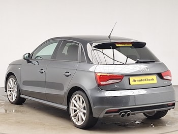 Used Audi A1 2017 for sale - 76052857: Photo