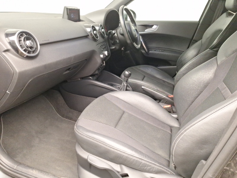 Used Audi A1 2017 for sale - 76052857: Photo 5