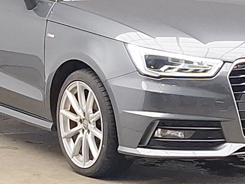 Used Audi A1 2017 for sale - 76052857: Photo 9