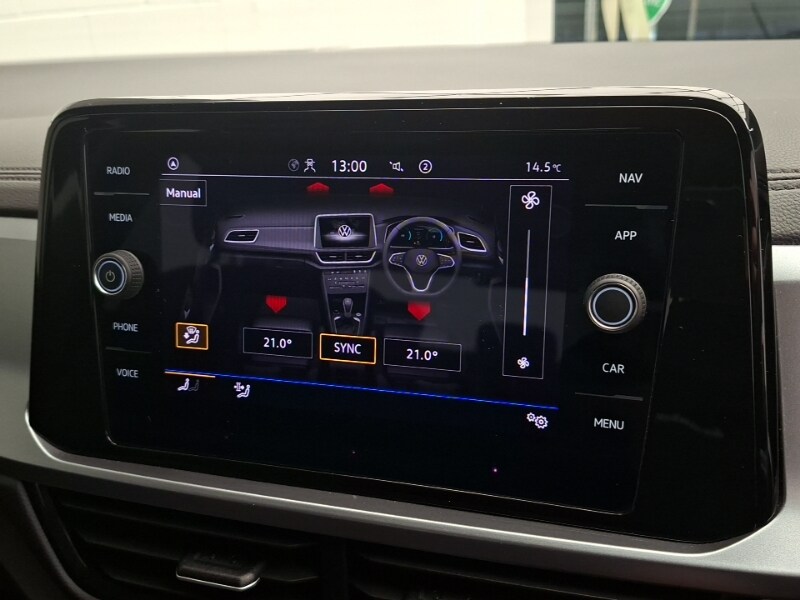 Used Volkswagen T-Roc 2023 for sale - 77938974: Photo 17