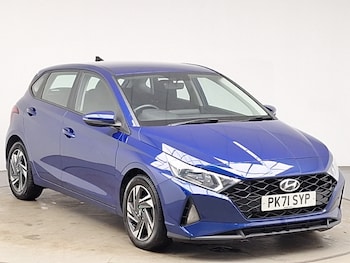 Used Hyundai i20 2021 for sale - 76108141: Photo