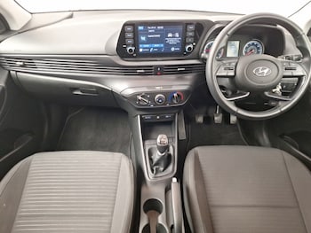 Used Hyundai i20 2021 for sale - 76108141: Photo