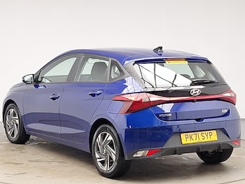 Used Hyundai i20 2021 for sale - 76108141: Photo
