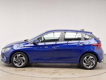Used Hyundai i20 2021 for sale - 76108141: Photo