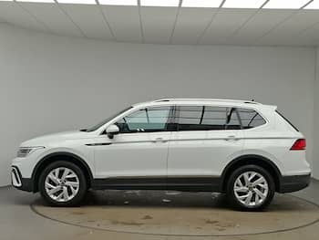 Used Volkswagen Tiguan Allspace 2023 for sale - 79759761: Photo
