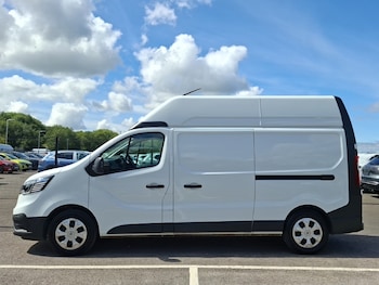 Used Renault Trafic 2024 for sale - 79420502: Photo