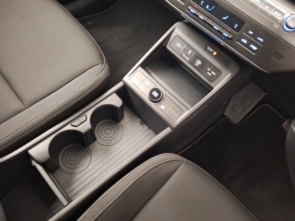 Used Hyundai KONA 2024 for sale - 75386562: Photo 11