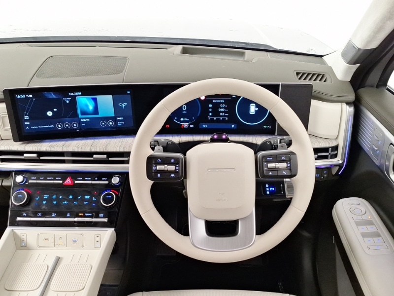 Used Hyundai Santa Fe 2025 for sale - 76311527: Photo 7