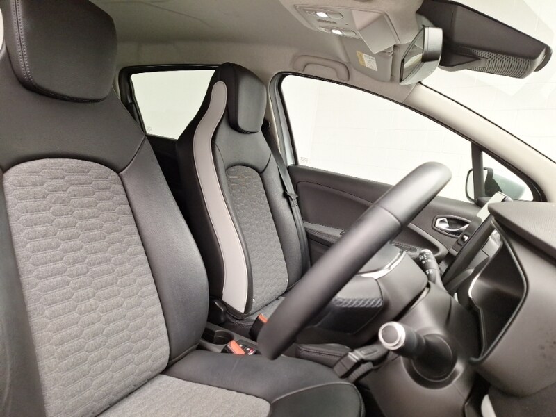 Used Renault Zoe 2021 for sale - 77999672: Photo 12