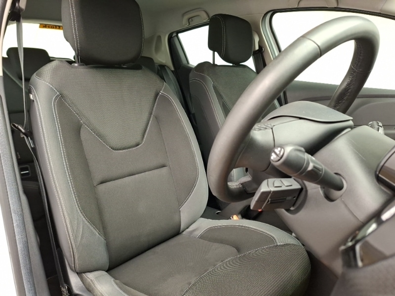 Used Renault Clio 2018 for sale - 77284443: Photo 12