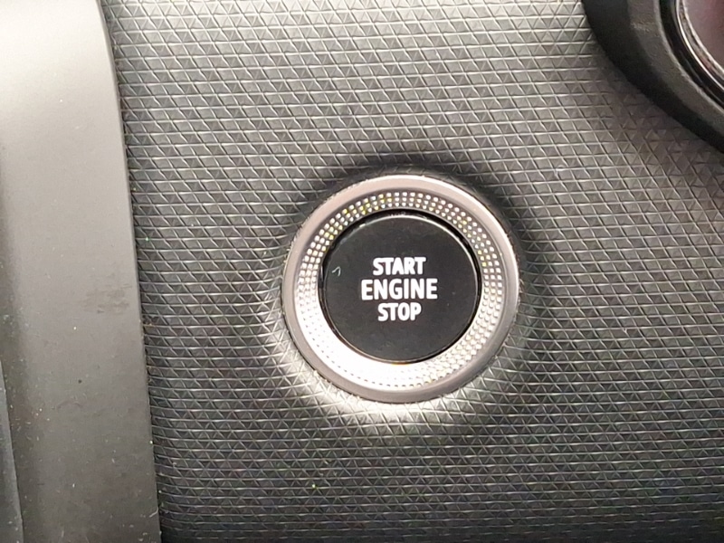 Used Renault Clio 2021 for sale - 76533205: Photo 18