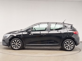 Used Renault Clio 2021 for sale - 76533205: Photo