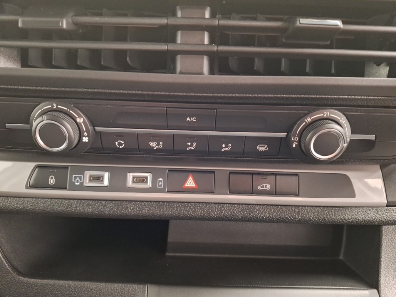 Used Vauxhall Vivaro 2024 for sale - 76717906: Photo 15