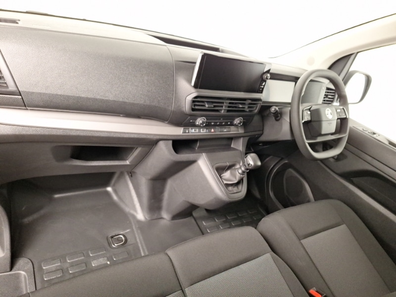 Used Vauxhall Vivaro 2024 for sale - 76717906: Photo 2