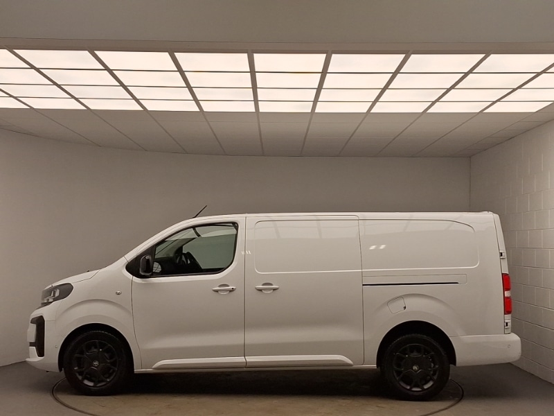 Used Vauxhall Vivaro 2024 for sale - 76717906: Photo 4