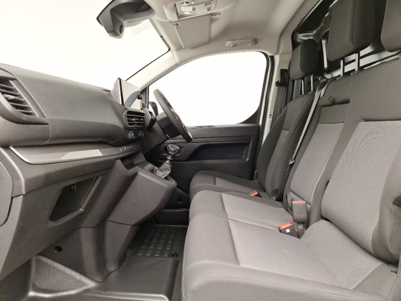 Used Vauxhall Vivaro 2024 for sale - 76717906: Photo 5