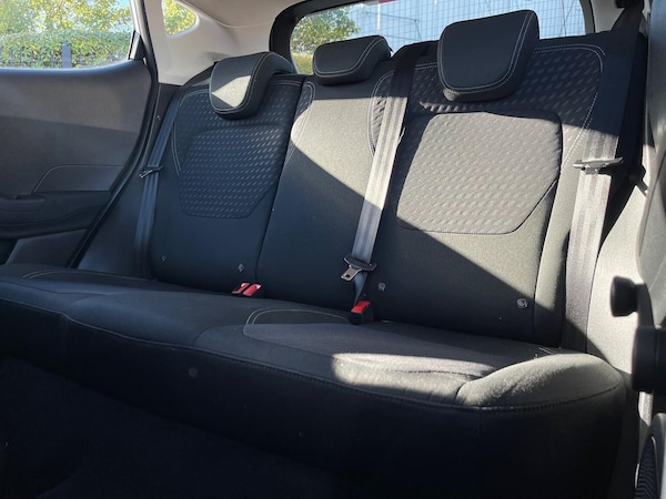 Used Ford Fiesta 2019 for sale - 76107185: Photo 16