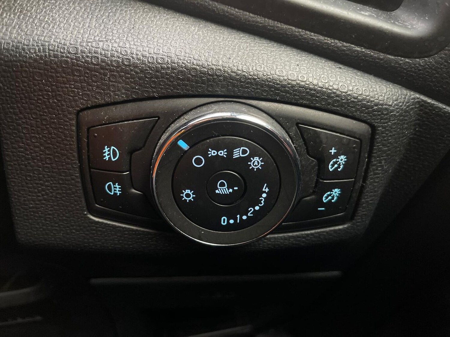 Used Ford Ecosport 2020 for sale - 76430784: Photo 32