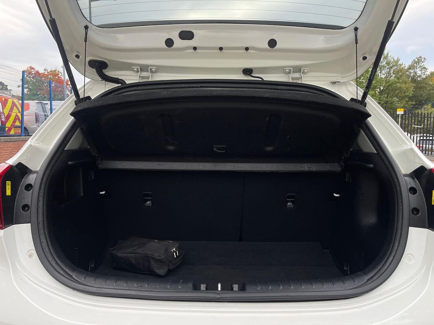 Used Kia Rio 2022 for sale - 76157181: Photo 17