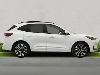 Used Ford Kuga 2025 for sale - 76157189: Photo 3