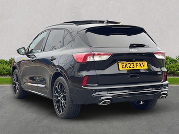 Used Ford Kuga 2023 for sale - 76273512: Photo 2