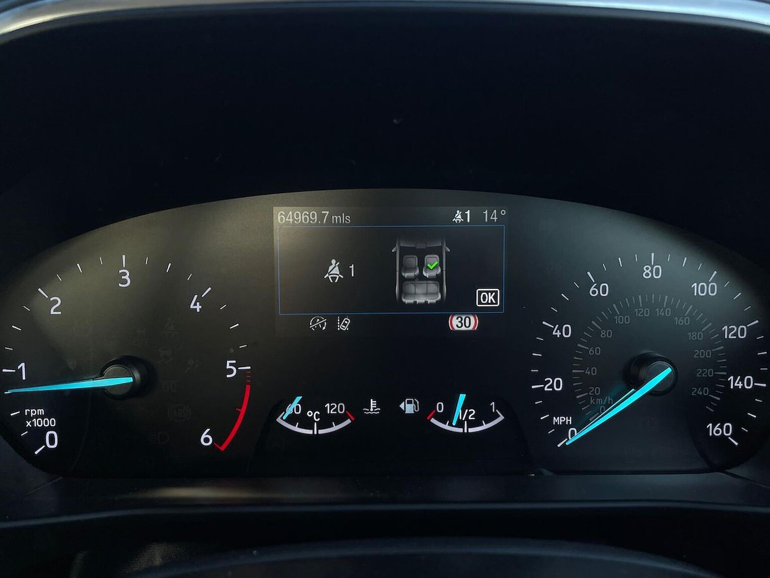 Used Ford Focus 2018 for sale - 76918969: Photo 10