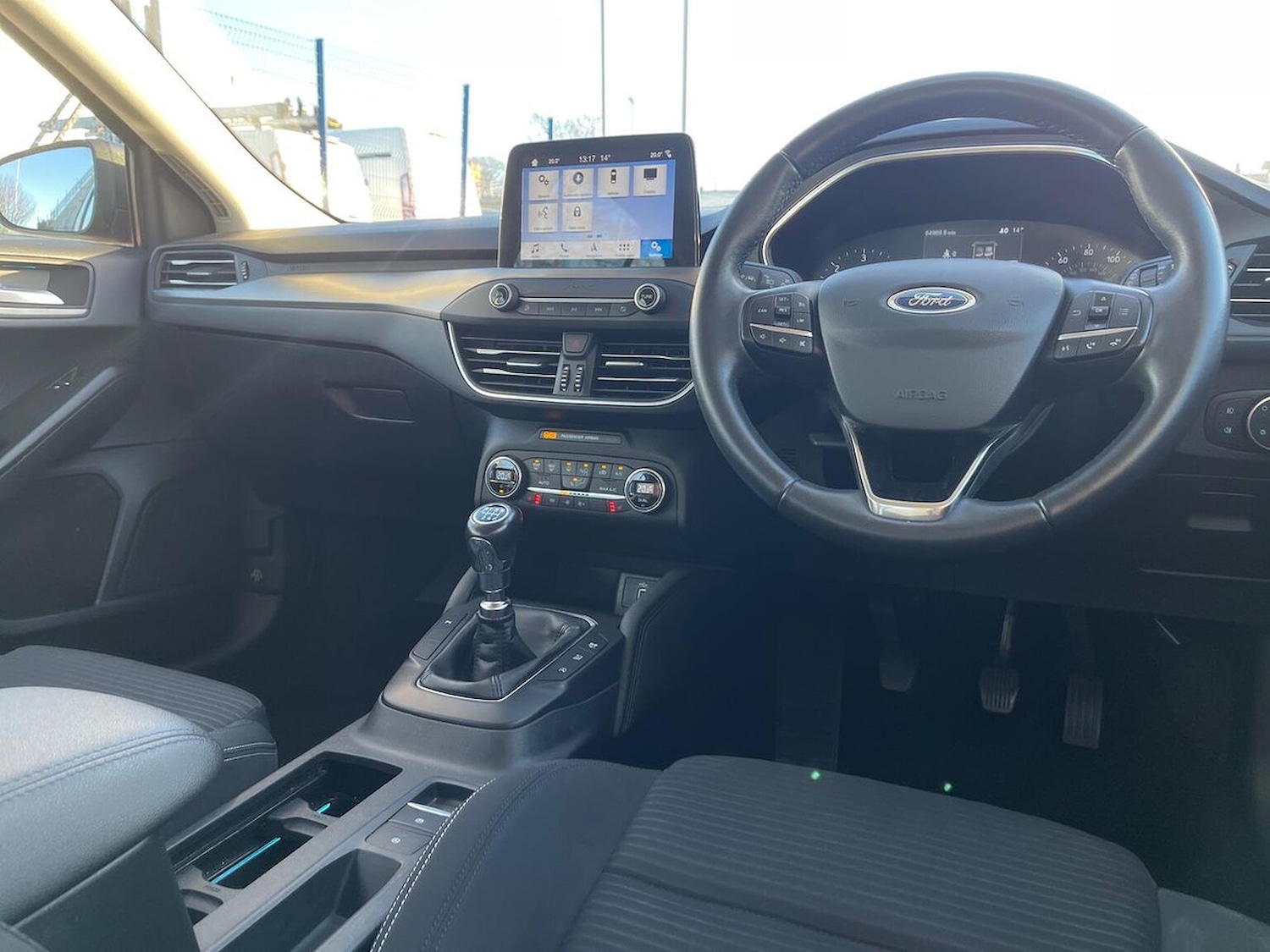 Used Ford Focus 2018 for sale - 76918969: Photo 13