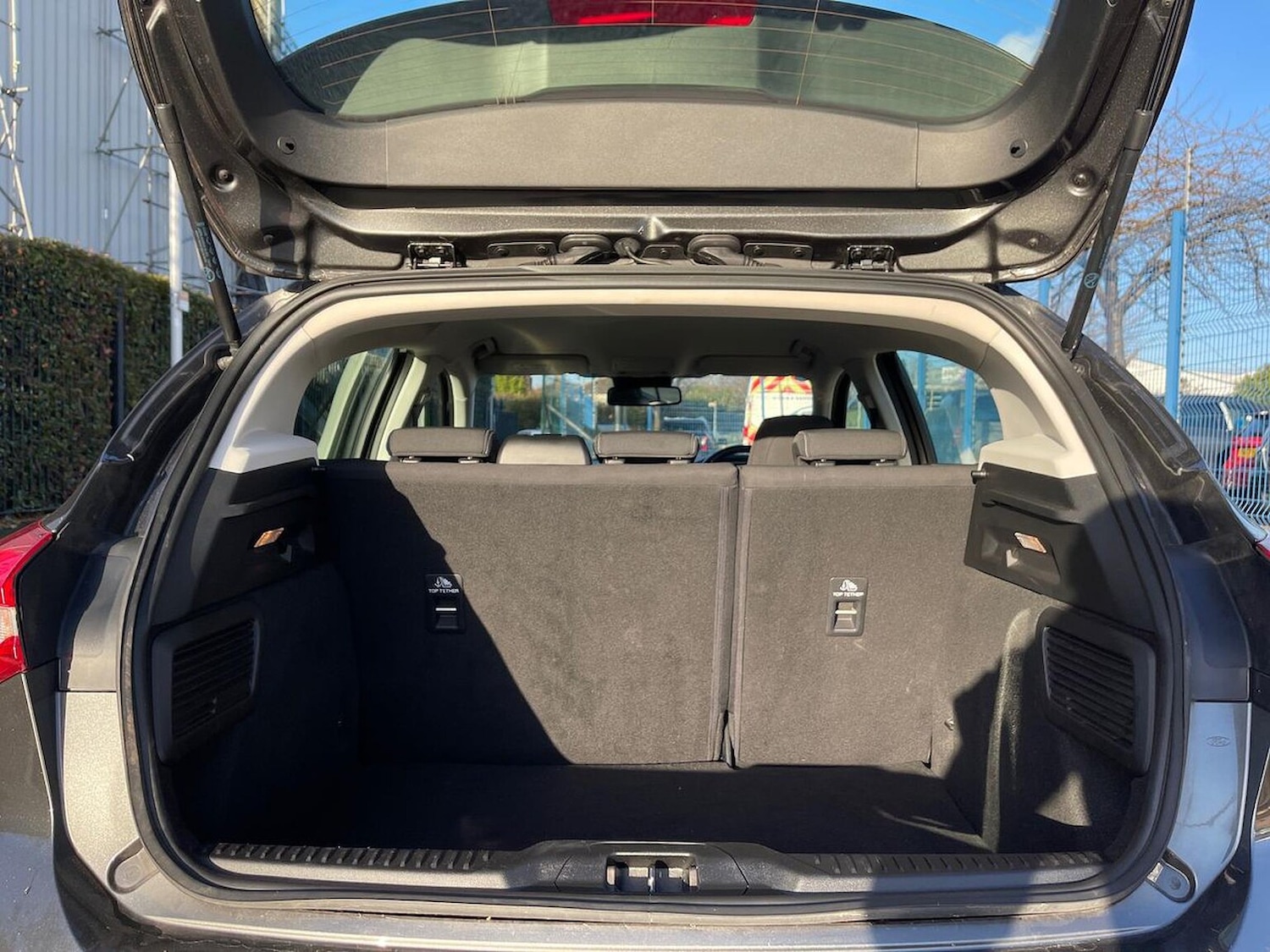 Used Ford Focus 2018 for sale - 76918969: Photo 17