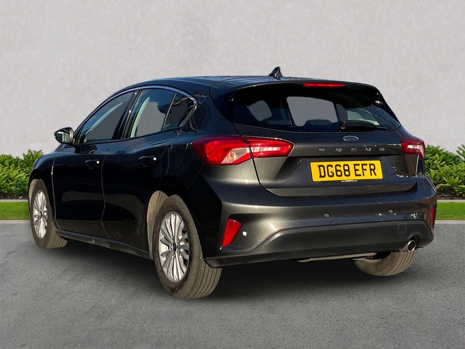 Used Ford Focus 2018 for sale - 76918969: Photo 2