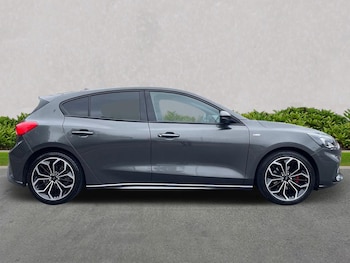 Used Ford Focus 2020 for sale - 75617261: Photo