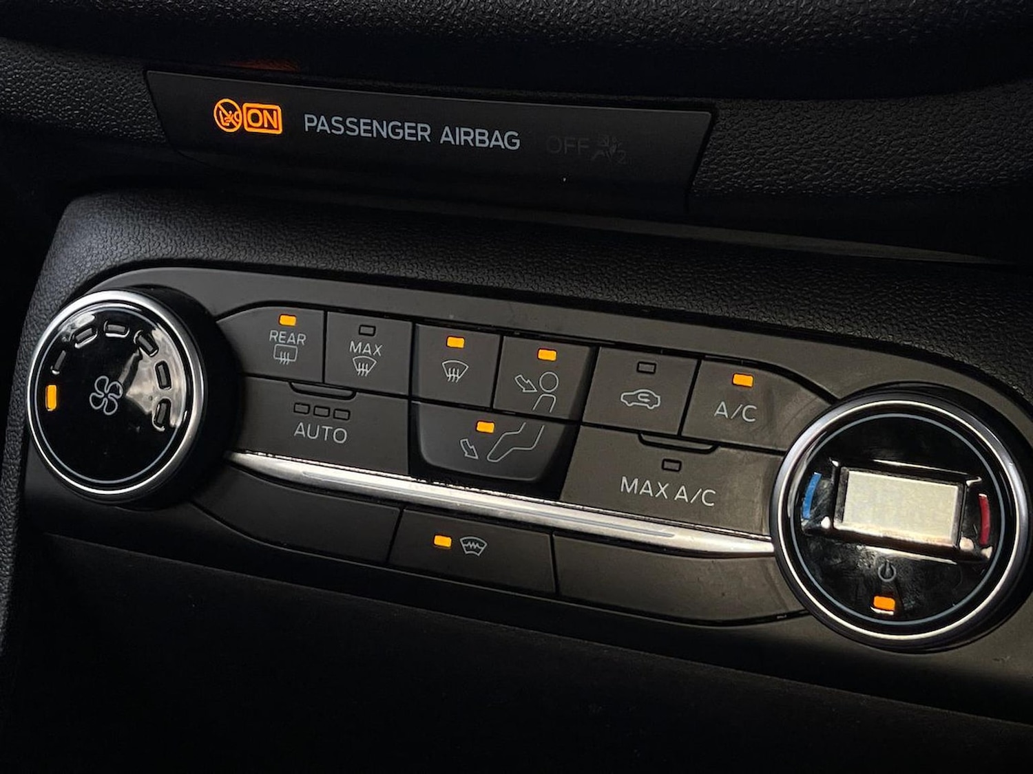 Used Ford Fiesta 2017 for sale - 77056682: Photo 27