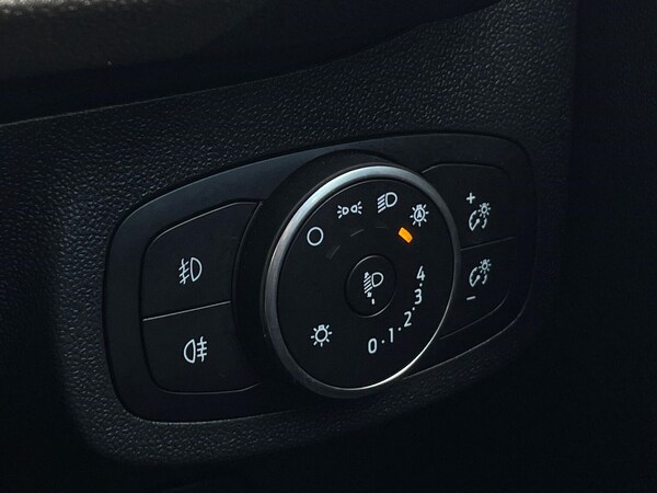 Used Ford Fiesta 2020 for sale - 76187056: Photo 32