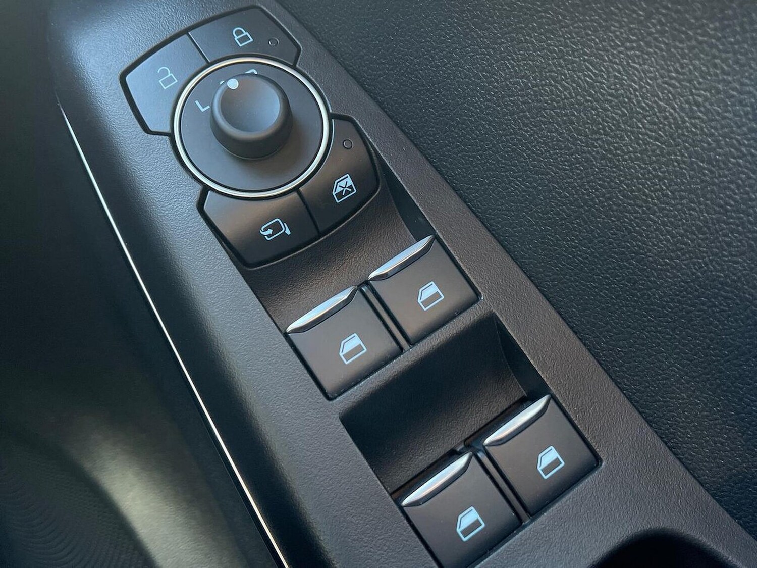 Used Ford Puma 2023 for sale - 78194391: Photo 23