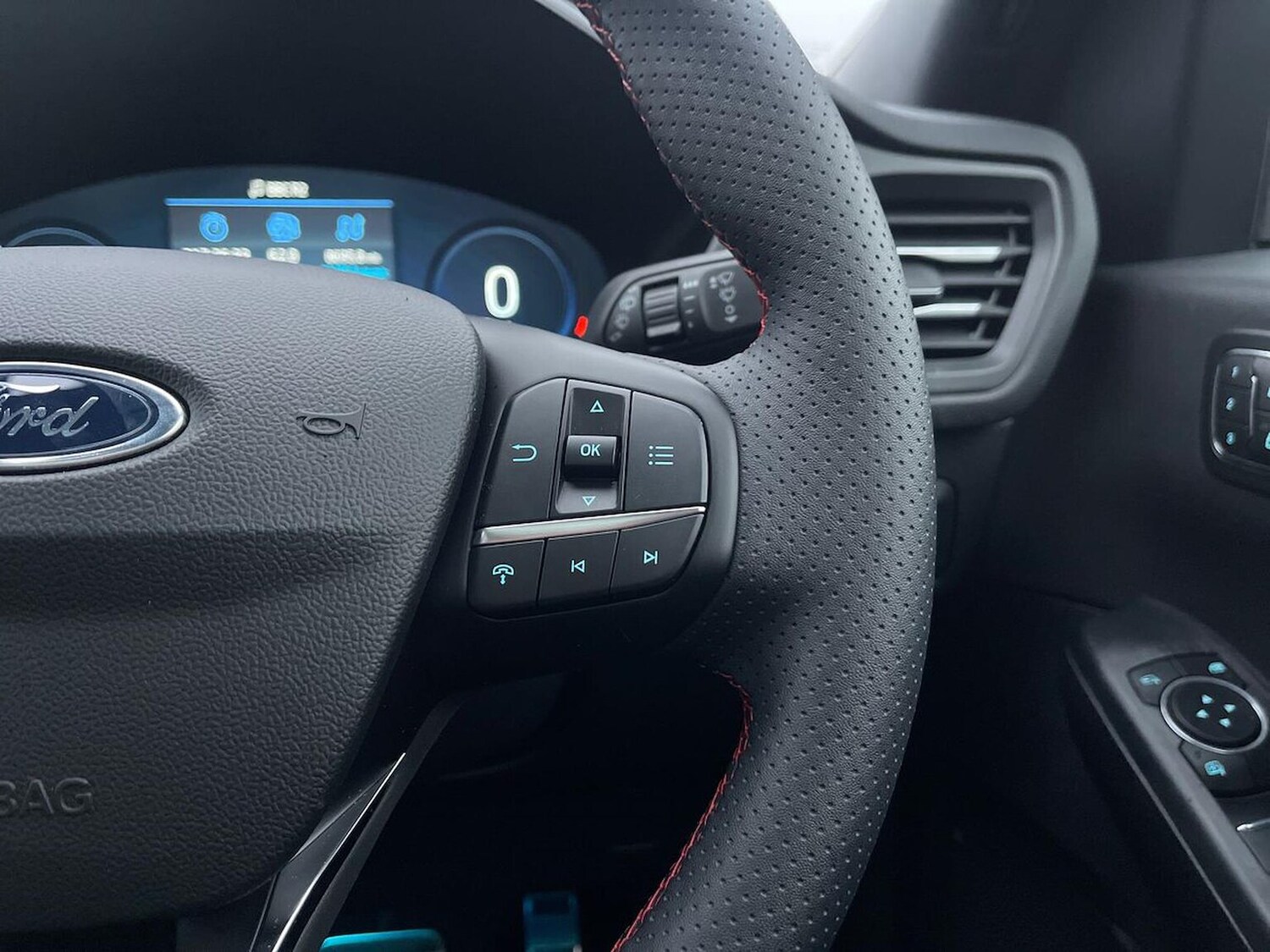 Used Ford Kuga 2025 for sale - 77789527: Photo 27